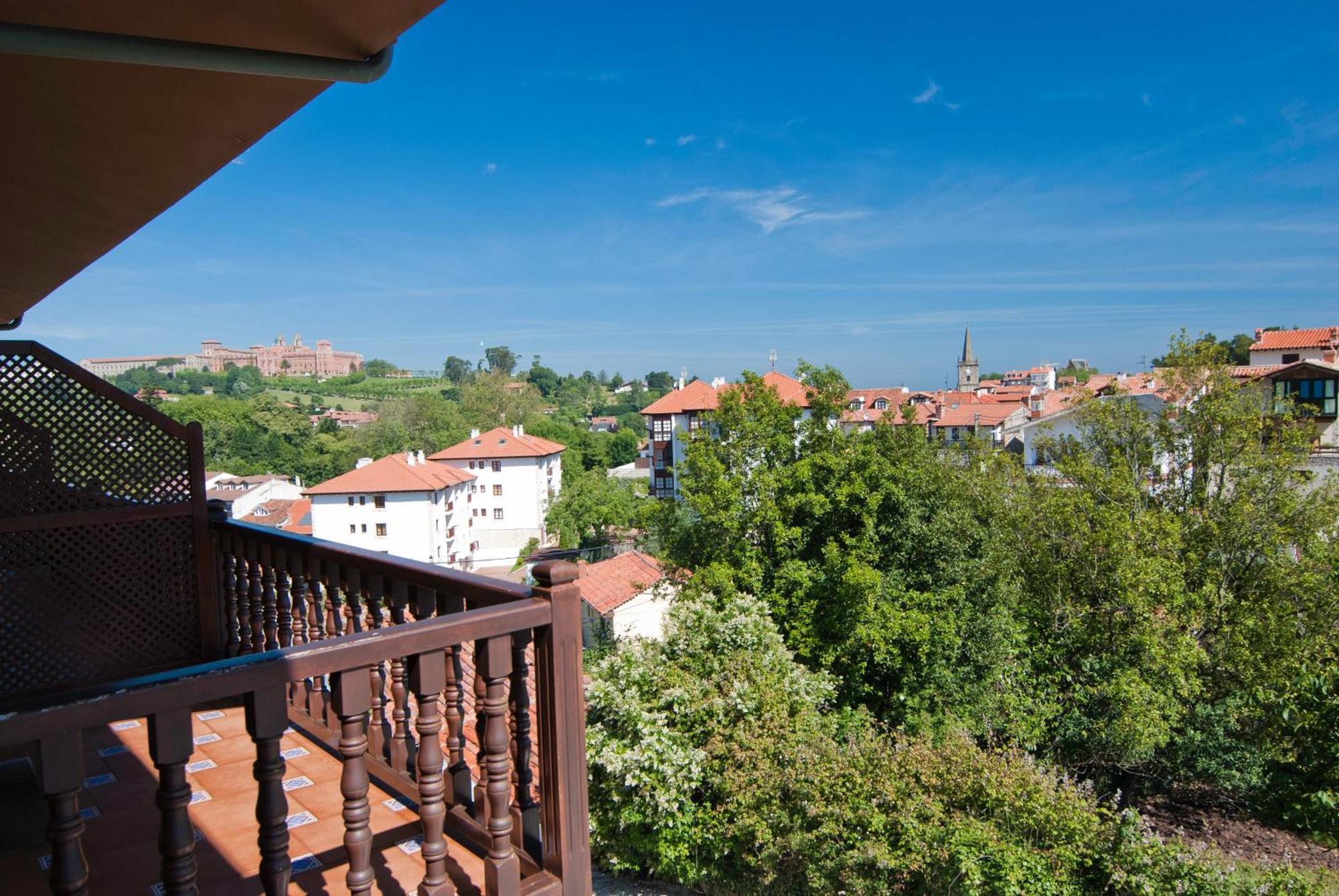 La Solana Montanesa Hotel Comillas Ngoại thất bức ảnh